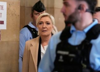 Electronic Monitoring Sentence Threatens Le Pen’s 2027 Presidential Candidacy Electronic Monitoring Sentence Threatens Le Pen's 2027 Presidential Candidacy