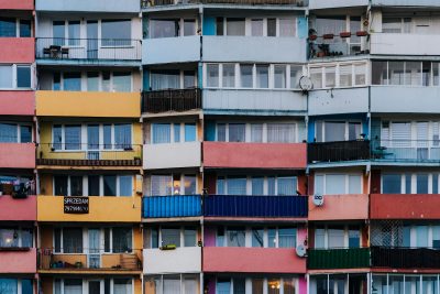 Electronic Monitoring Statistics 2026: 30 Key Facts, Figures & Industry Data