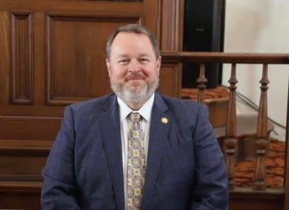 Alabama Senate Passes Bill Escalating Penalties for Fleeing Police, Targets Electronic Monitoring Participants Alabama Senate Passes Bill Escalating Penalties for Fleeing Police, Targets Electronic Monitoring Participants