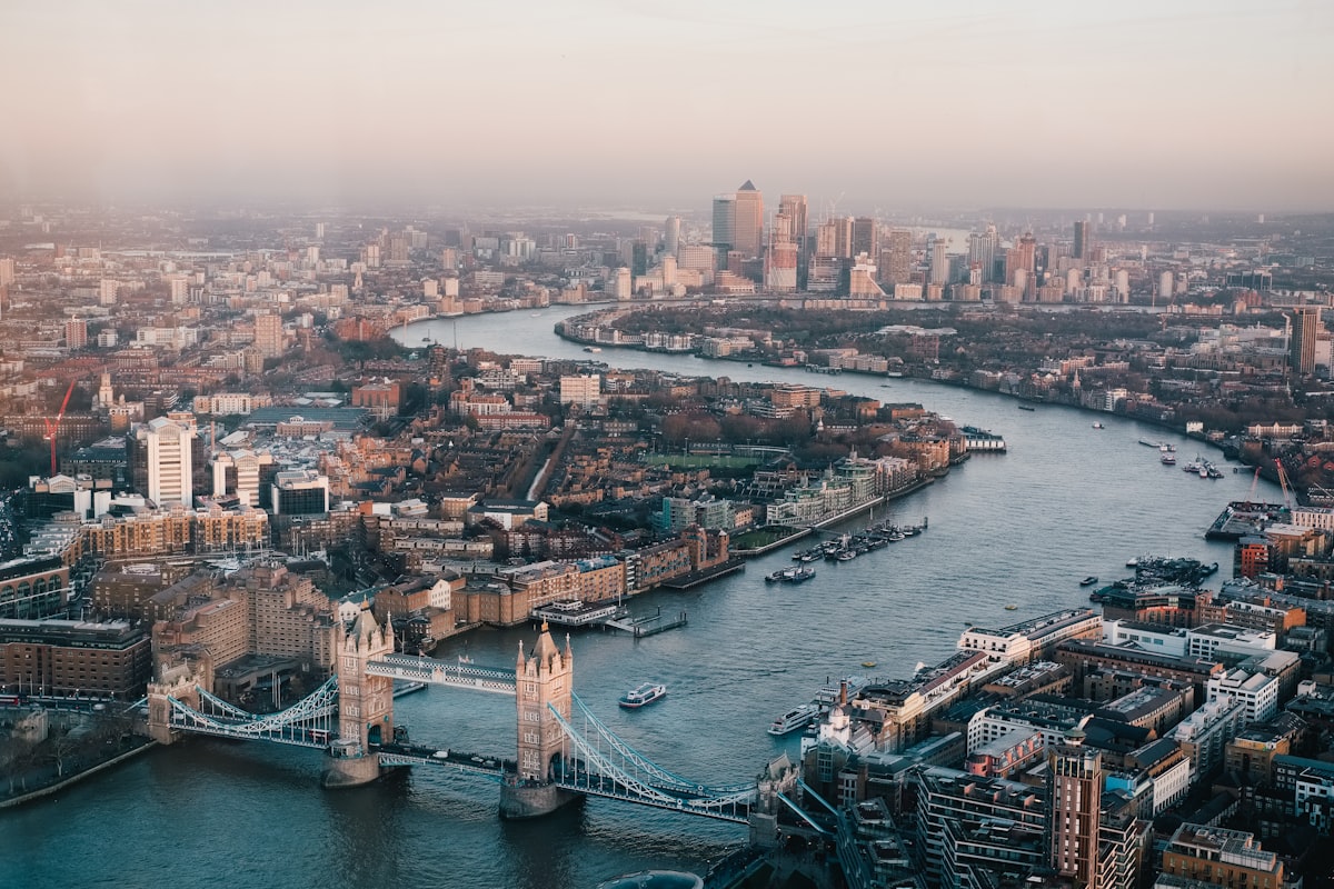 Electronic Monitoring: Essential Statistics 2026: Usage Rates, Effectiveness  In - European city skyline