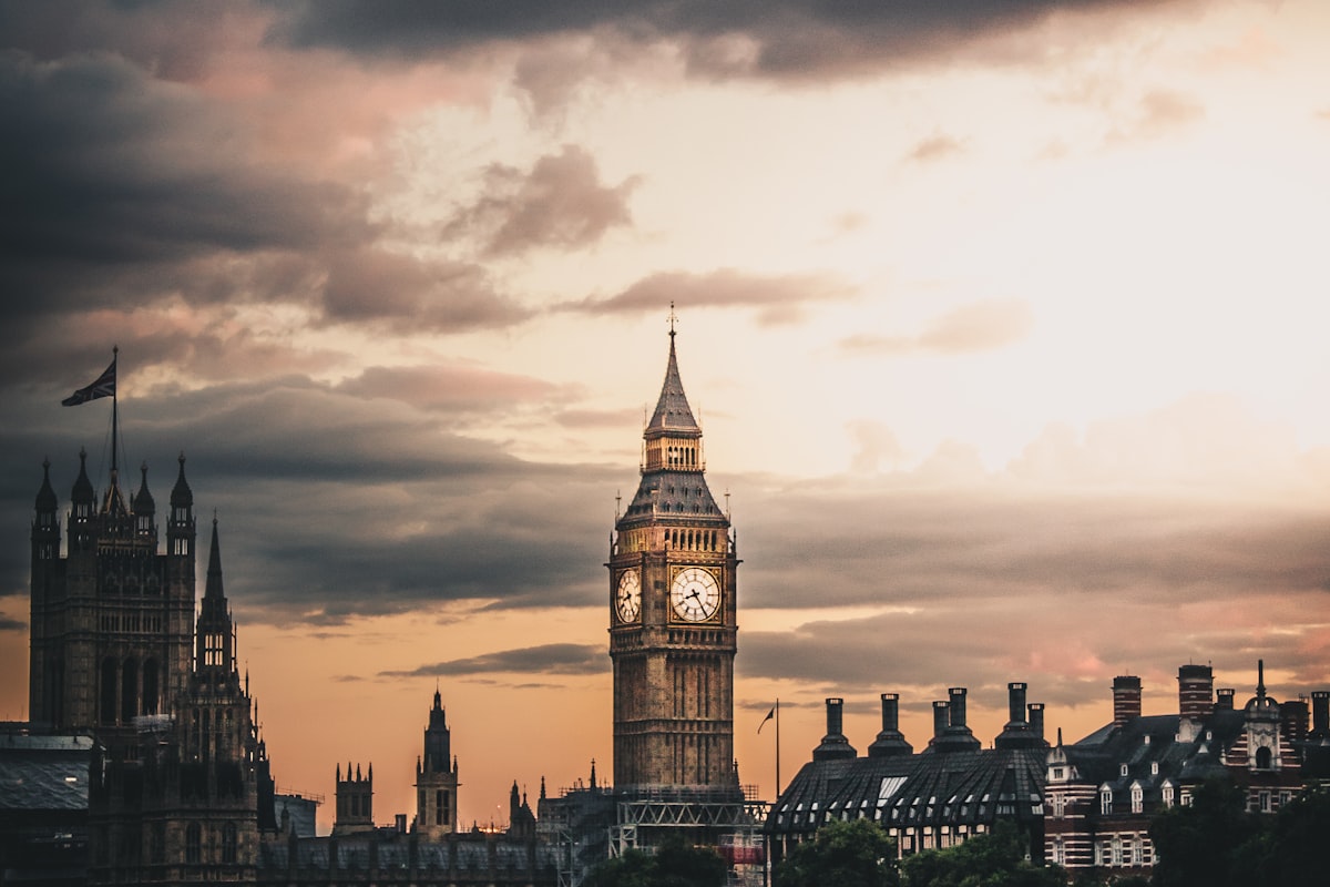 Electronic Monitoring: Essential Statistics 2026: Usage Rates, Effectiveness  In - London cityscape buildings