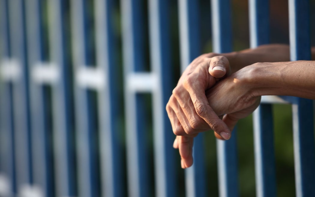 NZ Corrections Faces Scrutiny After Sex Offender's Ankle Monitor Fails, Leading to Hours of Unsupervised Time