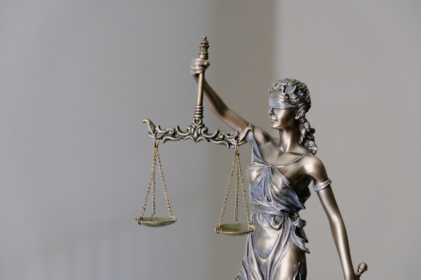 Justice system GPS monitoring requirements for violent offenders under Ohio HB 667